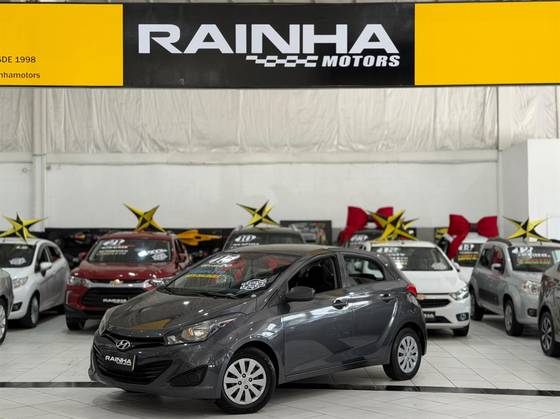 HYUNDAI HB20 1.0 COMFORT 12V FLEX 4P MANUAL HYUNDAI HB20 1.0 COMFORT 12V FLEX 4P MANUAL